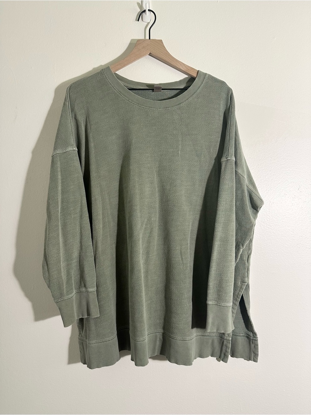 Old Navy - Olive Green Oversized Crewneck Sweatshirt